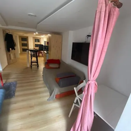 Byt 66m² S Terasou A Rekuperaci Ve Vrsovicich